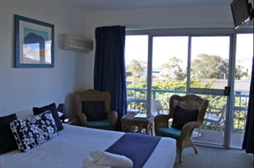 Oceanside Hawks Nest Motel - Tea Gardens