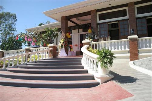 Rio Grande Laoag Resort Hotel - Laoag