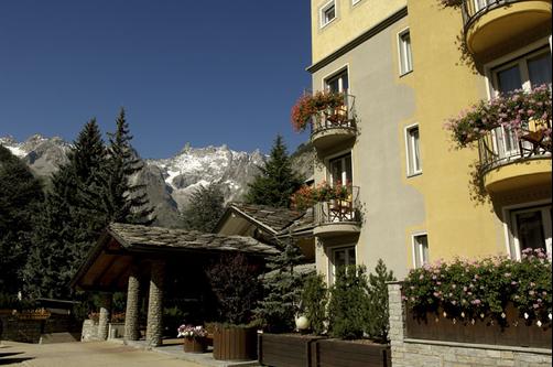 Hotel Bouton d'Or - Courmayeur - Courmayeur