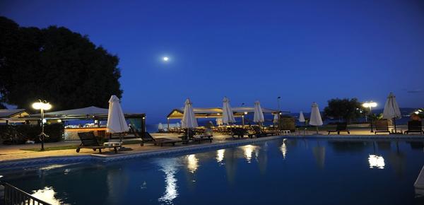 Avantis Suites Hotel - Eretria