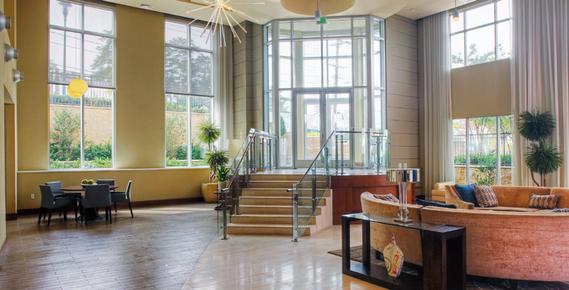 BridgeStreet at Promenade Towson - Towson - Living room