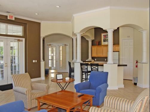 Oakwood at Lantern Woods - Fishers - Living room