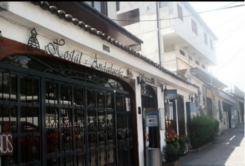 Hostal Andalucía - Quito - Building