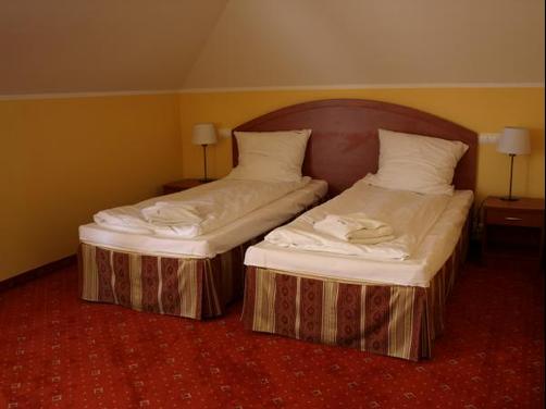 Hotel Na Uboczu - Warsaw - Bed
