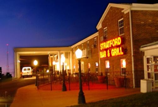 Stratford Inn - Fenton - Building