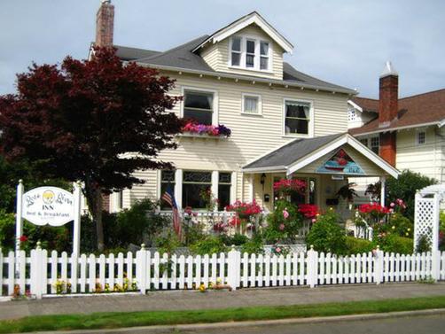 Rose River Inn B&B - Astoria - Building