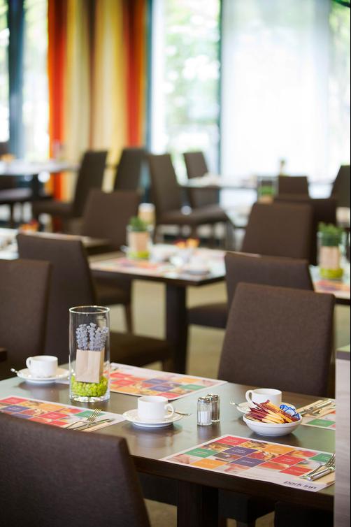 Park Inn by Radisson Cologne City West - Cologne - Restaurant