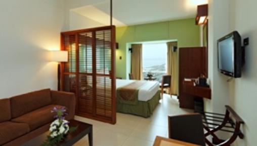 Microtel Inn & Suites by Wyndham Manila/At Mall of Asia - Manila