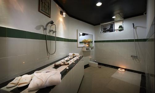 Berjaya Hotel Colombo - Mount Lavinia - Bathroom