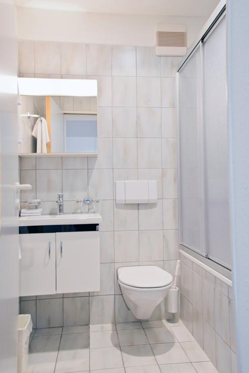 Seestrasse Apartments Drei Könige - Zurich - Bathroom