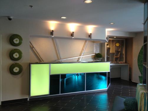 Best Western PLUS Sanford Airport/Lake Mary Hotel - Sanford - Front desk