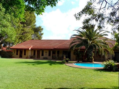 A Cherry Lane Self Catering and B&B - Bloemfontein - Outdoors view