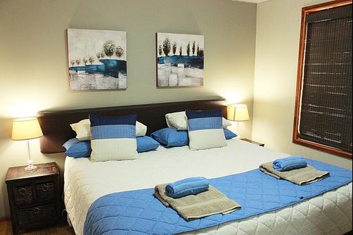 A Cherry Lane Self Catering and B&B - Bloemfontein - Bedroom