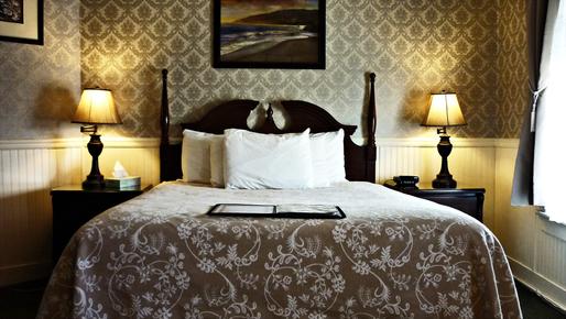 Inn at St John - Portland - Bedroom