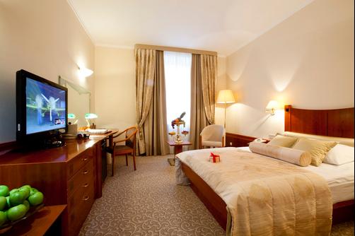Grand Hotel Union - Ljubljana - Bedroom