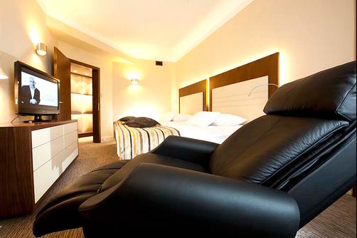 Grand Hotel Union Business - Ljubljana - Bedroom