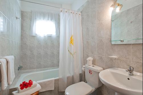 Apartamentos Adjovimar - Los Llanos de Aridane