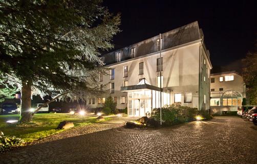 Novum Business Hotel Silence Garden Köln Brück - Cologne - Outdoors view