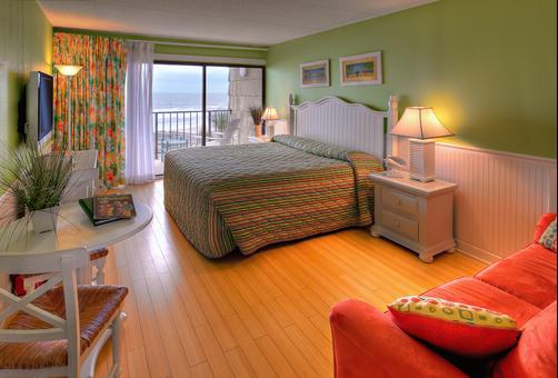 Oceanfront Litchfield Inn - Pawleys Island - Bedroom