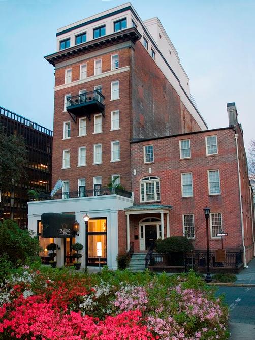 Planters Inn - Savannah - Building