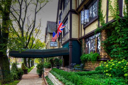 Deer Path Inn - Lake Forest - Building