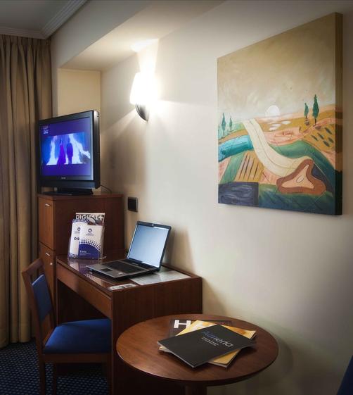 Hotel Nuevo Torreluz - Almería - Living room