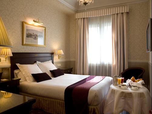 Emperador - Madrid - Bedroom