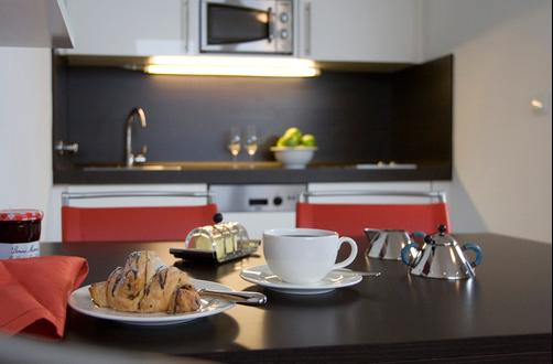 Frederics Serviced Apartments - Munich - Kitchen