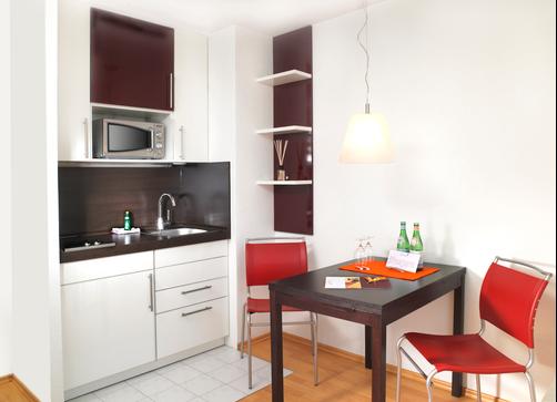 Frederics Serviced Apartments - Munich - Kitchen