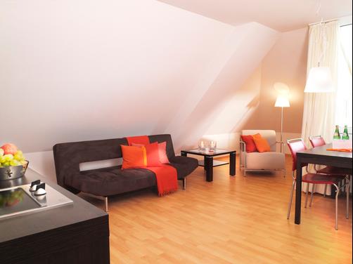 Frederics Serviced Apartments - Munich - Living room