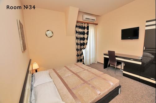 Hotel Diplomat - Tbilisi - Bedroom
