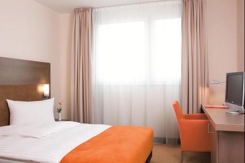 InterCityHotel Essen - Essen - Bedroom