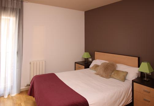 MH Apartments Guell - Barcelona - Bed