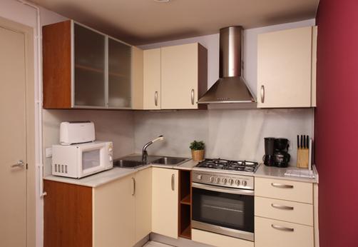 MH Apartments Guell - Barcelona - Kitchen