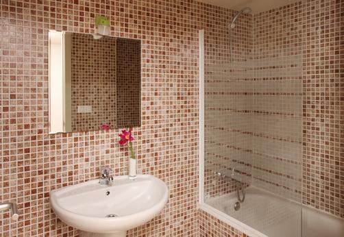 MH Apartments Guell - Barcelona - Bathroom