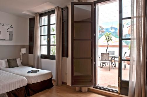 MH Apartments Opera Rambla - Barcelona