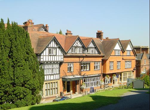The Crown Manor House Hotel - Lyndhurst - Building