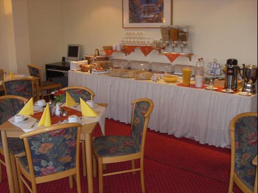 Domo Hotel Mondial - Dusseldorf - Restaurant