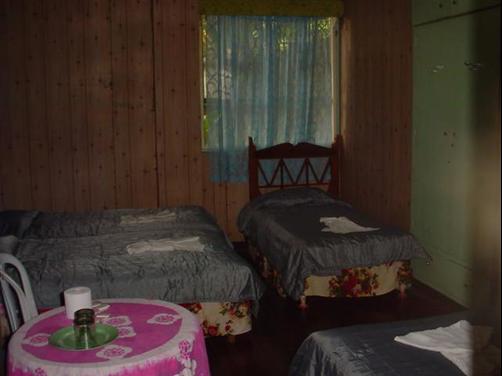 Villa La Maja Hotel And Restaurant - Baguio - Bedroom