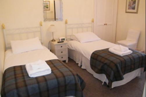 The Alexander Guest House - Inverness - Bedroom