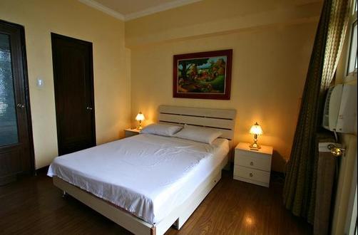 Le Mirage - Manila - Bedroom