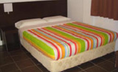Sipadan Inn 2 - Semporna - Bed