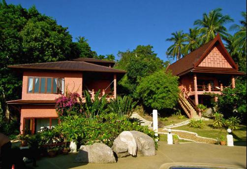 The Rocks Luxury Villas - Ko Tao - Building