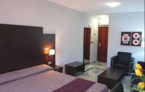 Hotel Mariami - Dúrcal - Bedroom