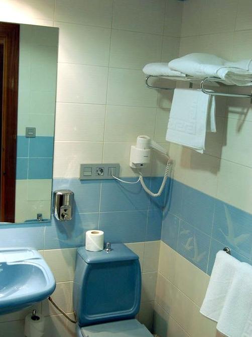 Hotel Mariami - Dúrcal - Bathroom