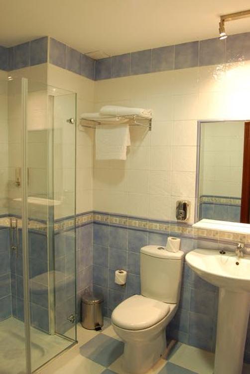 Hotel Mariami - Dúrcal - Bathroom
