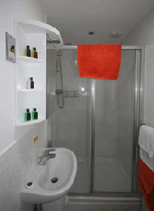 Abbey House B&B - Burgess Hill - Bathroom