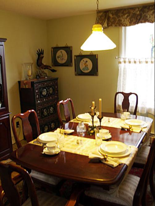 Lavender House Bed and Breakfast - New Westminster - Restaurant