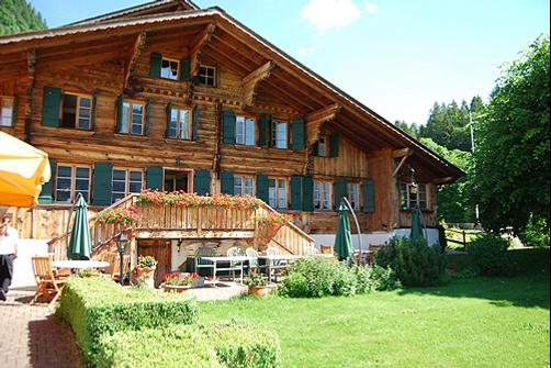 Hostellerie Bon Accueil - Château-d'Œx - Building