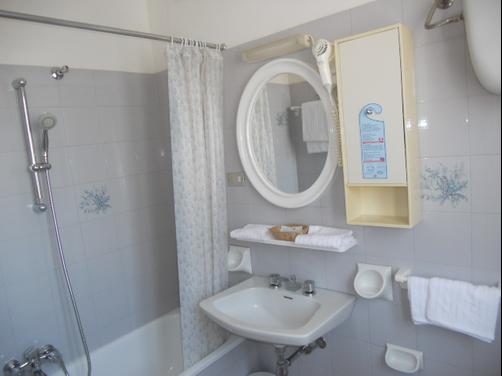 Villa Maria - Chianciano Terme - Bathroom